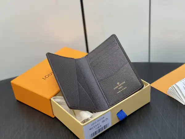 First bag ru LOUIS VUITTON Pocket Organizer-7.5*11.1*1 cm