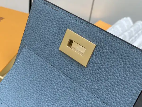 TO LOUIS VUITTON VICTORINE WALLET-12*9.5*2.5 cm