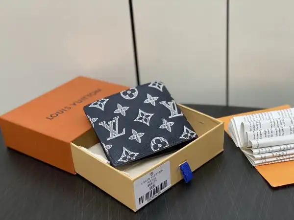 Where to buy Cheap LOUIS VUITTON MULTIPLE WALLET-11.5*9*1.5cm