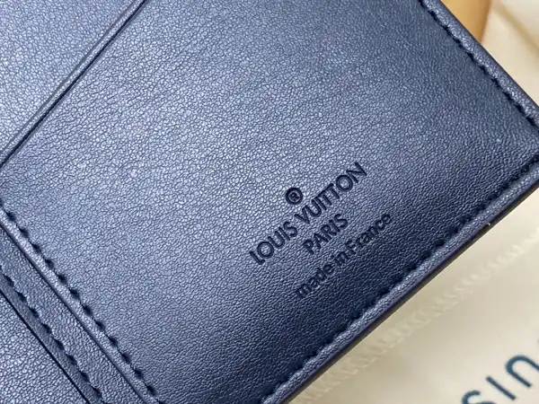 Cheap LOUIS VUITTON BRAZZA WALLET-10*19*2cm