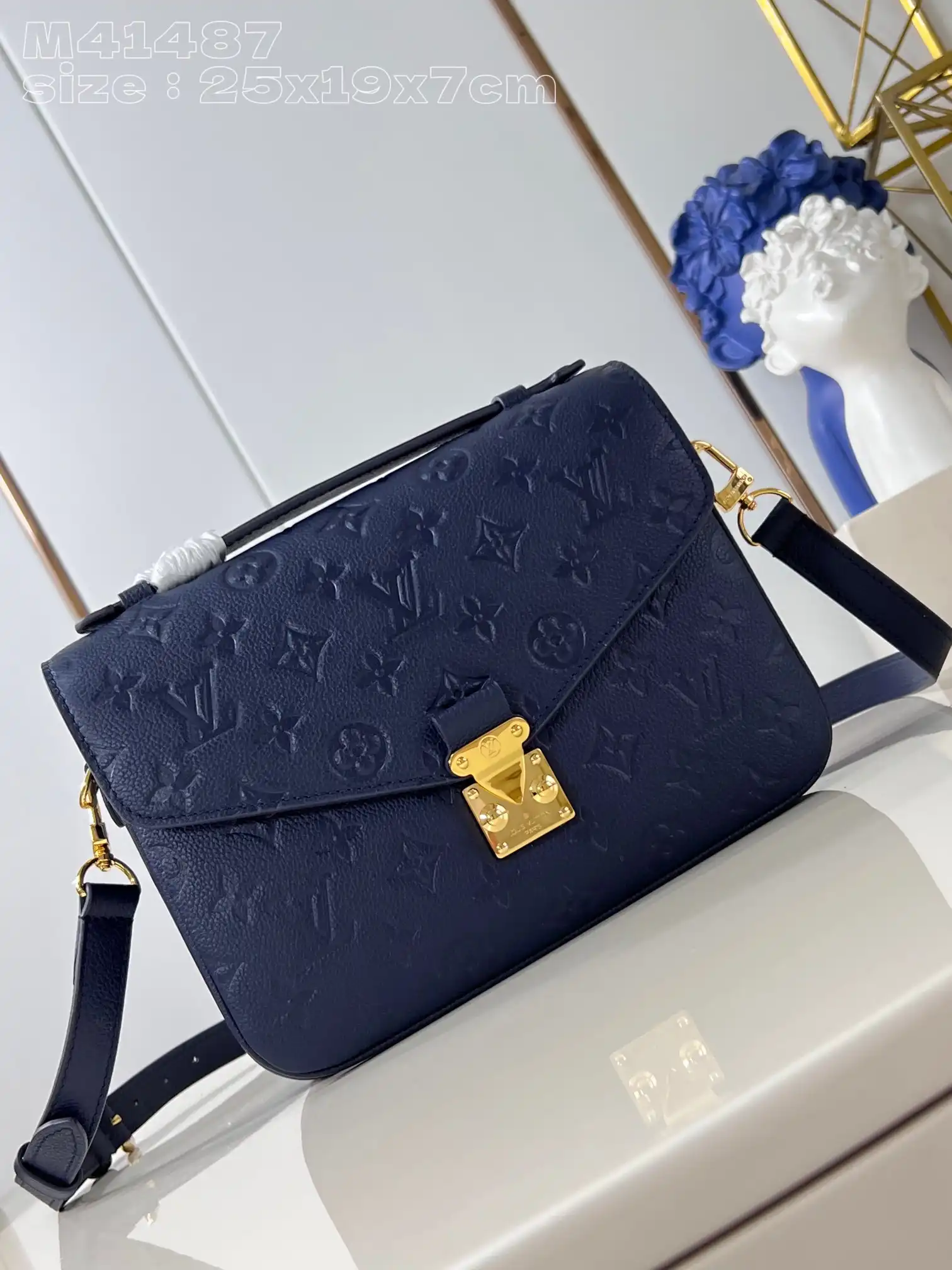 Frstbag ru LOUIS VUITTON POCHETTE METIS-25*19*7cm