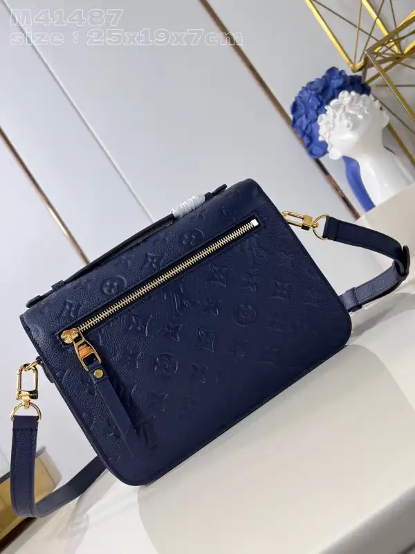 LOUIS VUITTON POCHETTE METIS-25*19*7cm