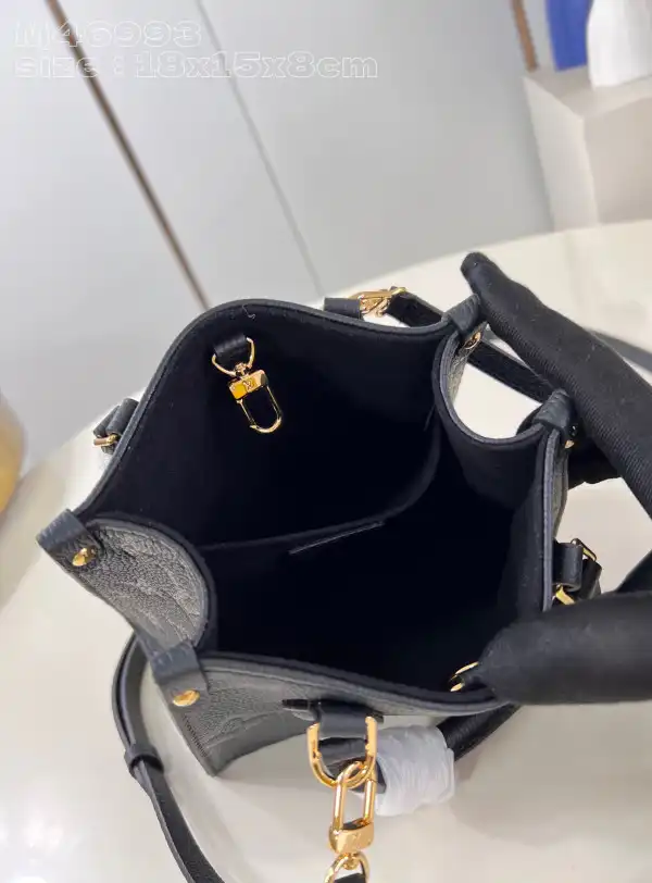 AAA Replica Ru LOUIS VUITTON ONTHEGO BB-18*15*8.5cm