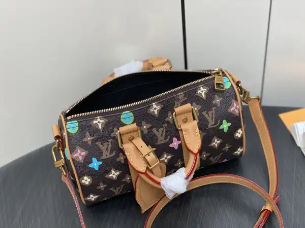 First bag ru Louis Vuitton SPEEDY 25