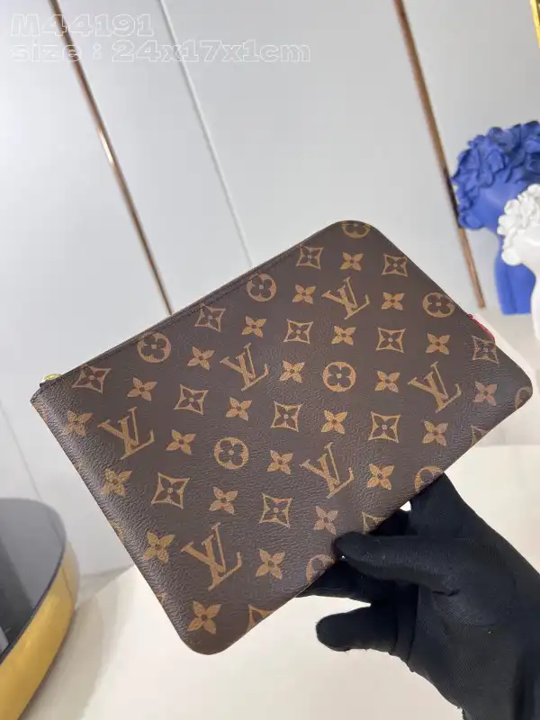 LOUIS VUITTON POCHETTE JOUR-24*17*1cm