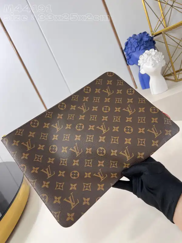 TO LOUIS VUITTON POCHETTE JOUR-35*25*2cm