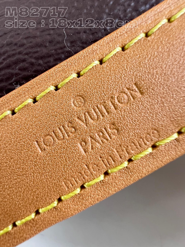 [FREE SHIPPING] LOUIS VUITTON Nano Alma-18*12*8cm