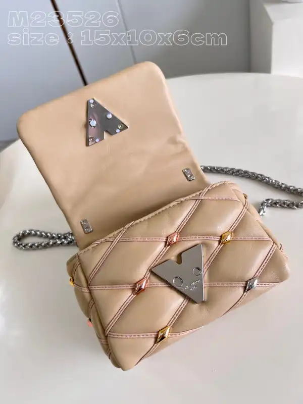 Aaa replica ru LOUIS VUITTON Pico GO-14-15*10*6.5cm