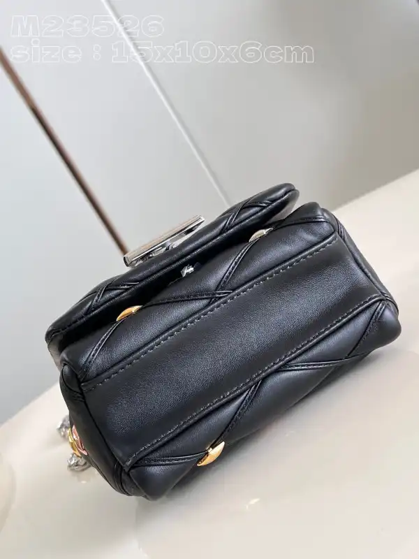 Cheap LOUIS VUITTON Pico GO-14-15*10*6.5cm