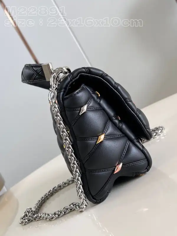 Firstbag Ru LOUIS VUITTON Pico GO-14-23*16*10CM