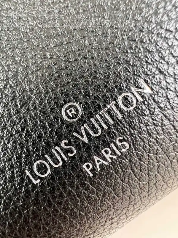 Firstbag Ru LOUIS VUITTON Side Trunk PM-21*14*6CM