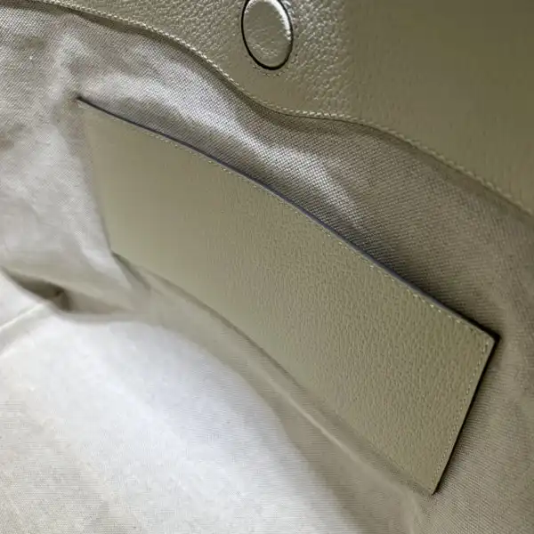 Frstbag ru Gucci OPHIDIA MEDIUM TOTE BAG