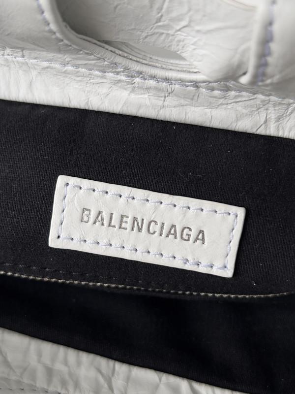 HOT SALE Balenciaga Crush Tote-23.9*25.9*9.9CM