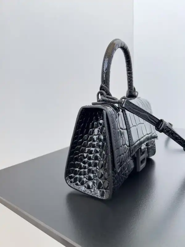 First bag ru Balenciaga XS Hourglass Bag-13*8*19CM