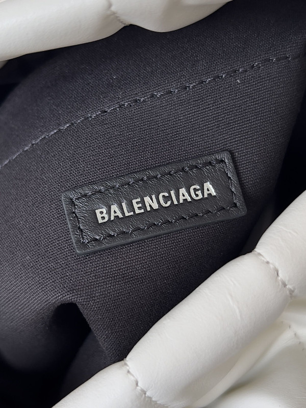 HOT SALE BALENCIAGA MONACO-32.5*22*9.9CM