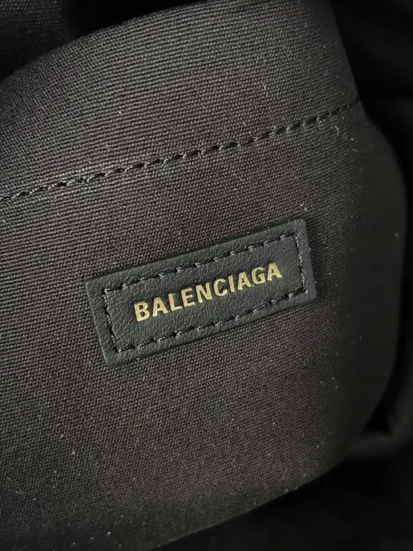 BALENCIAGA MONACO-32.5*22*9.9CM