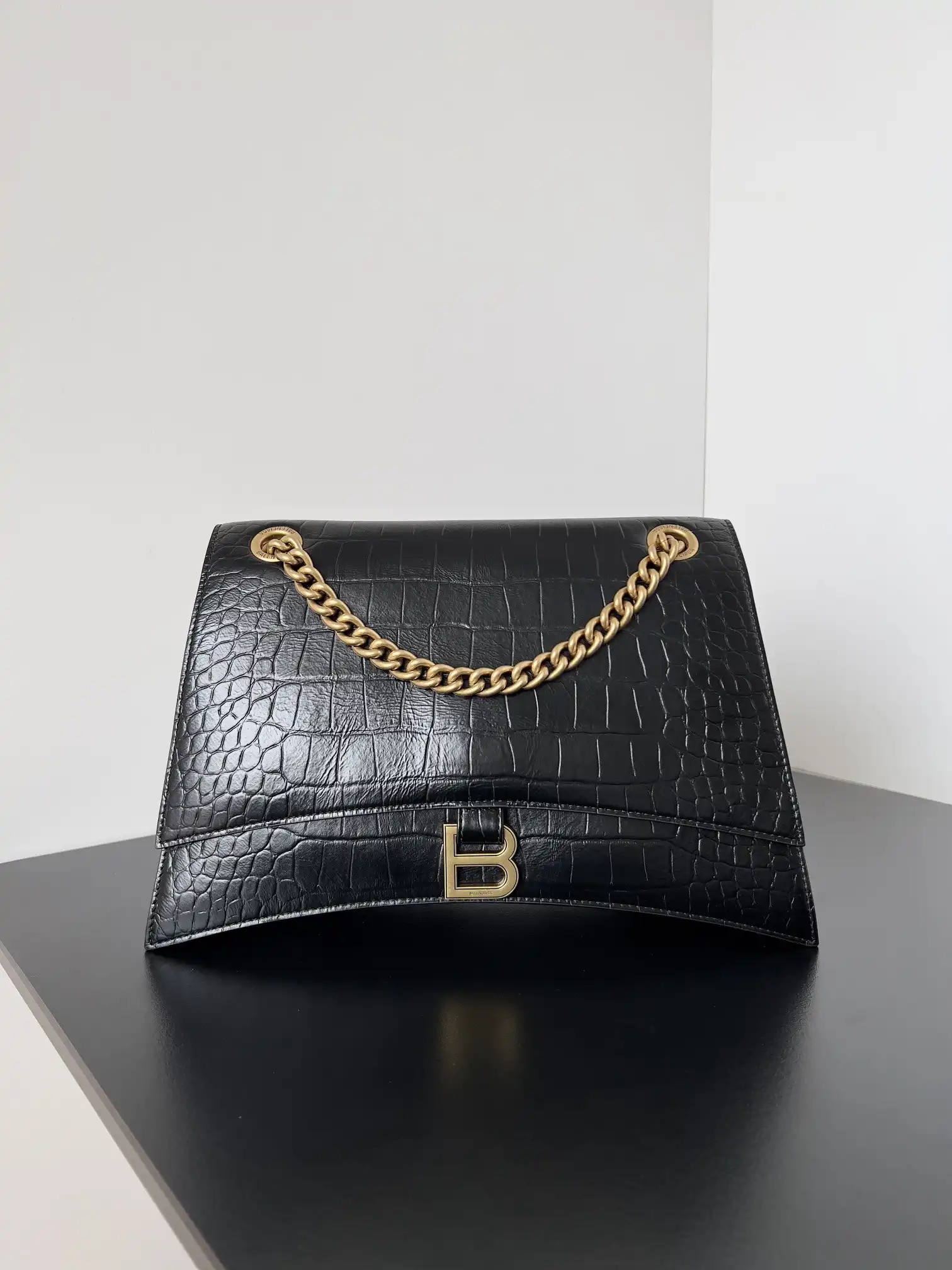 First bag ru Balenciaga Hourglass Bag-31*19.8*6.9CM