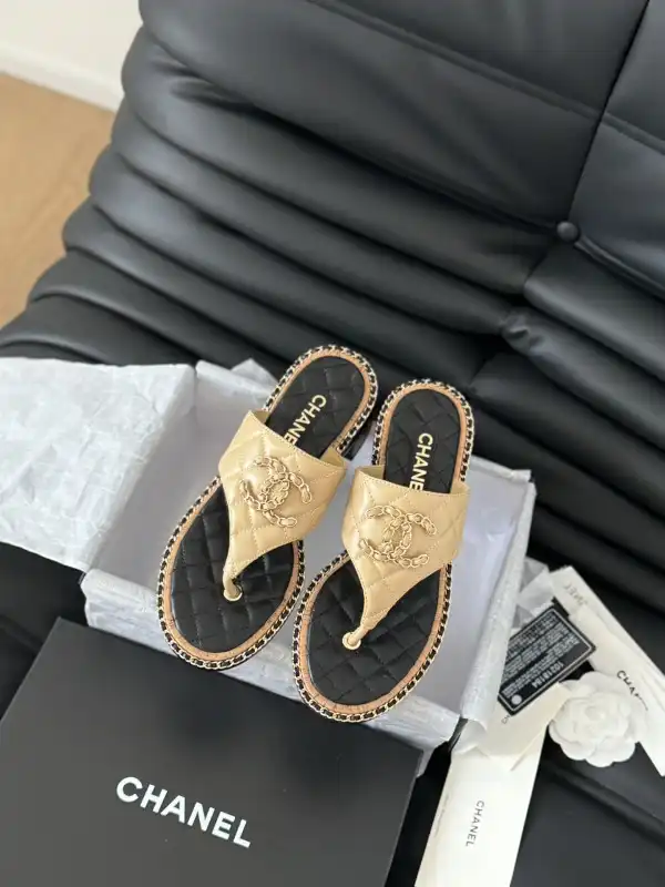 First bag ru CHANEL SANDALS