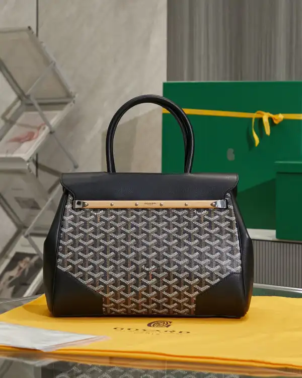 GOYARD SAIGON-34*16*25cm