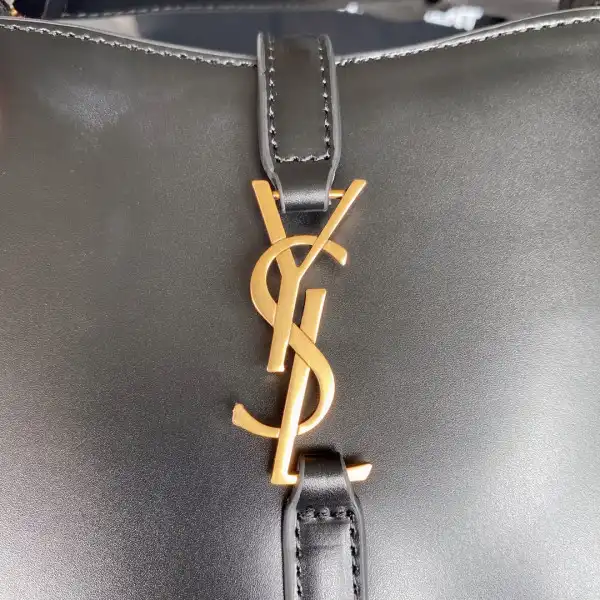 YSL LE 5 À 7 SOFT HOBO BAG-18*13.5*3.5CM