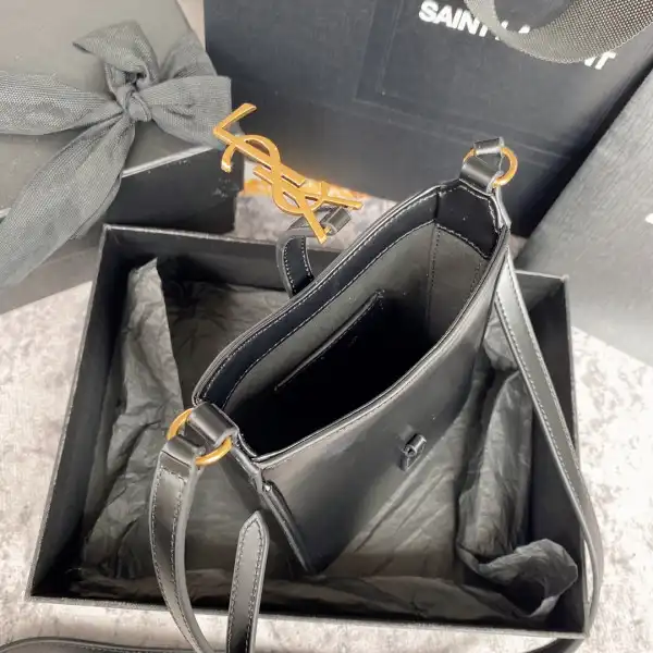 Bagsoffer yupoo YSL LE 5 À 7 SOFT HOBO BAG-18*13.5*3.5CM