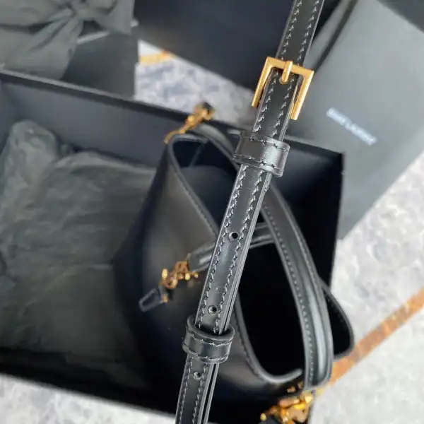 Bagsoffer YSL LE 37 HOBO BAG -15*13*6cm