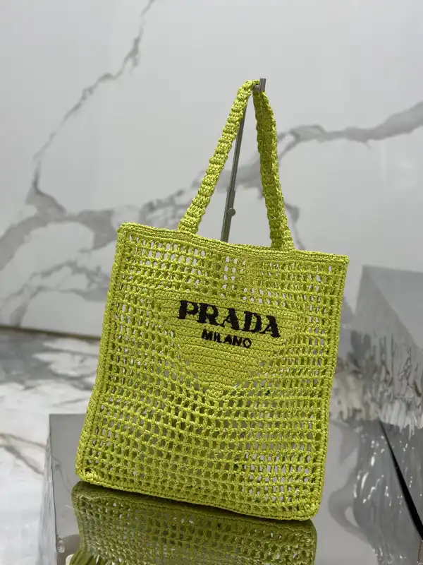 Bagsoffer PRADA Crochet tote bag