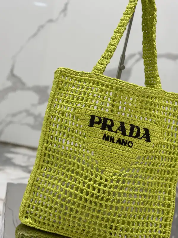 Bagsoffer PRADA Crochet tote bag