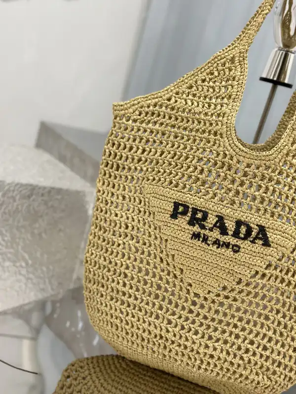 Frstbag ru PRADA Crochet tote bag