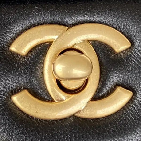 CHANEL FLAP BAG WITH TOP HANDLE-20*12*6cm