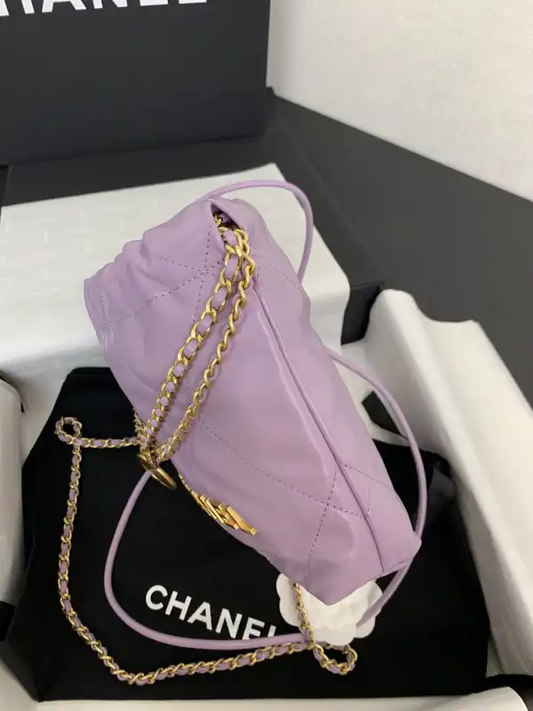 CHANEL HANDBAG -23*18.5*6cm