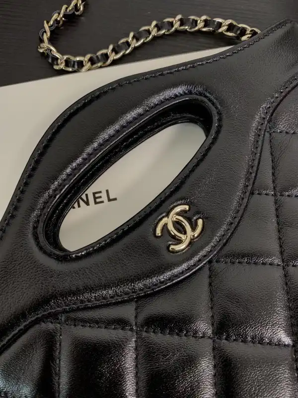 First Bag Ru CHANEL SHOPPING BAG-21*17*3.5cm