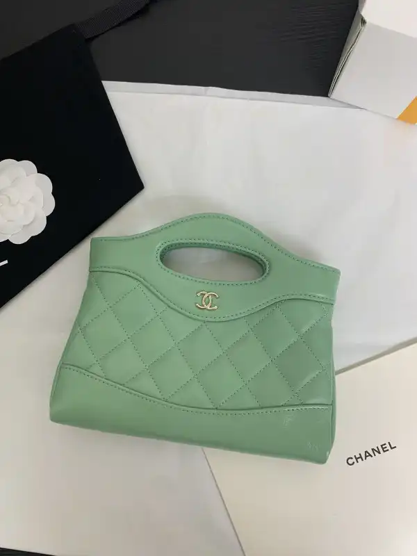 CHANEL SHOPPING BAG-21*17*3.5cm