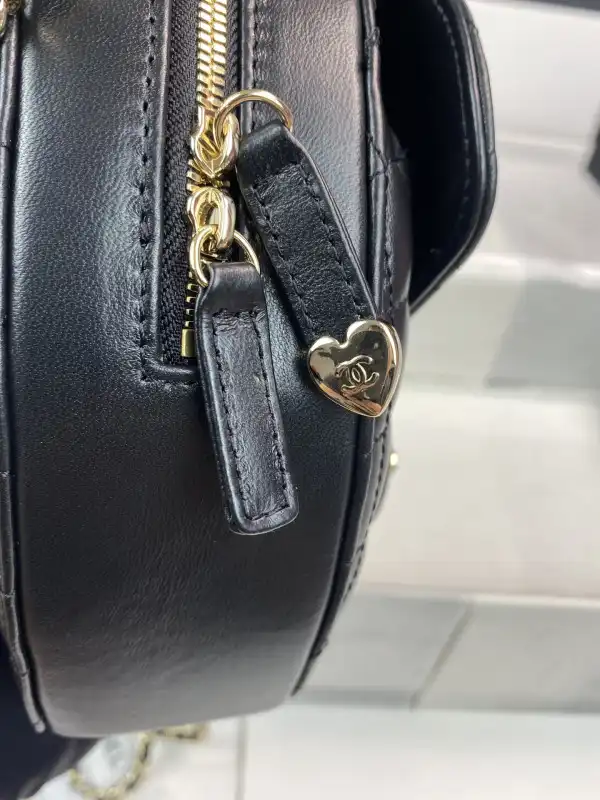 First Bag Ru CHANEL Heart Bag-18*16.5*6.5CM