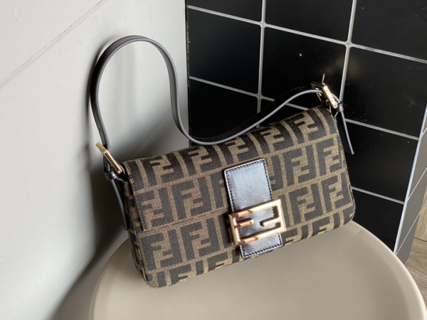 HOT SALE FENDI BAGUETTE-26*15*4cm