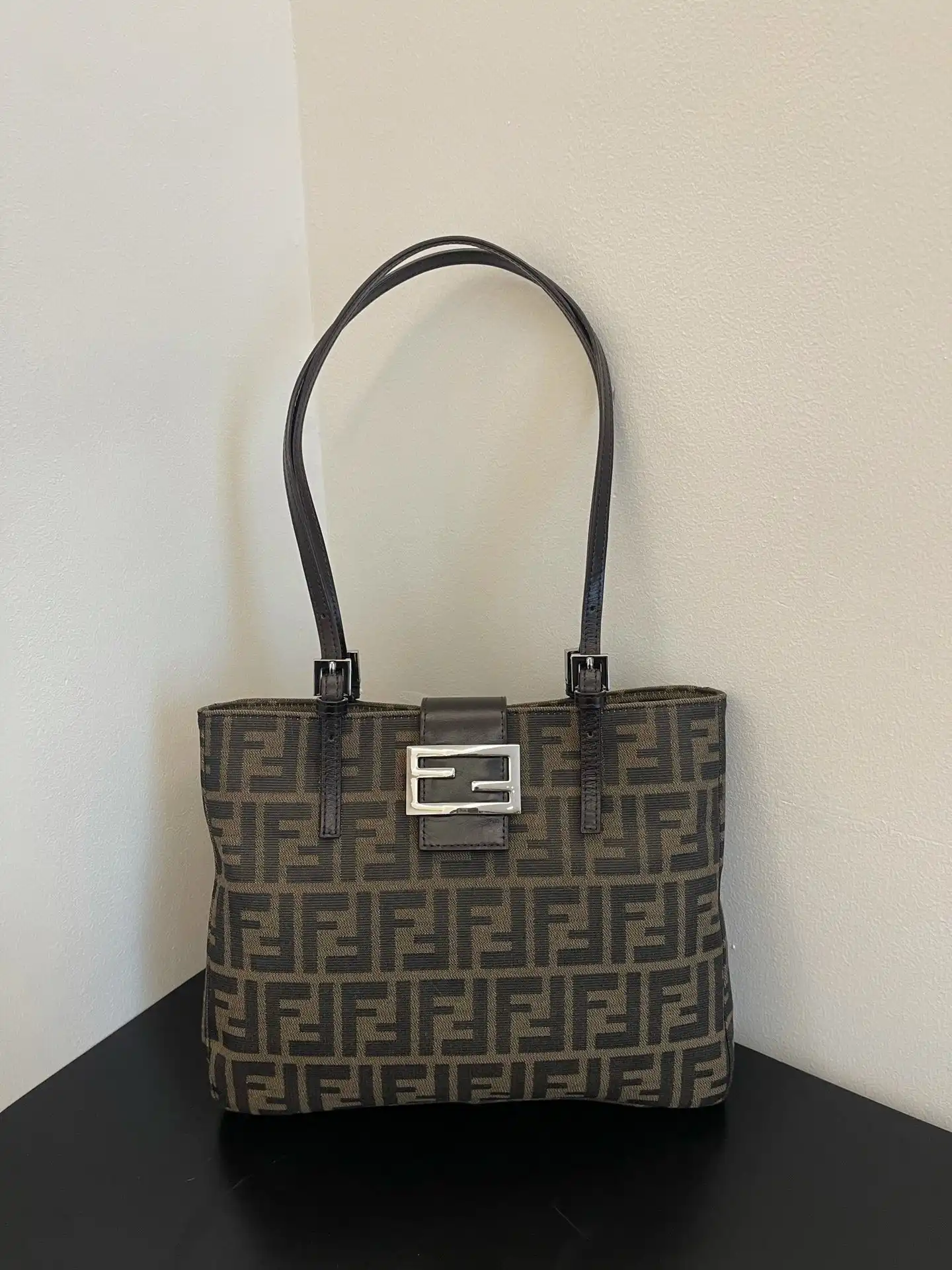 FendI Vintage Bag-29x22x3.5cm