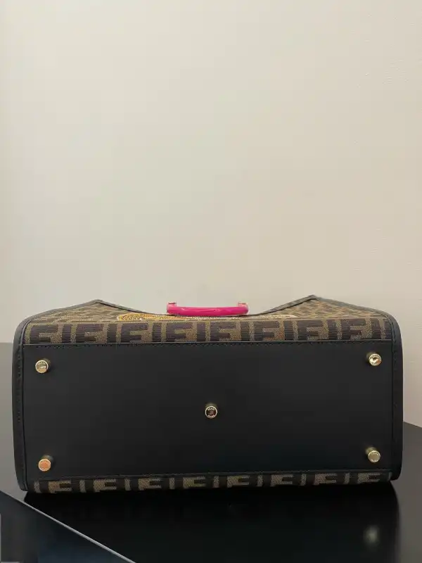 First bag ru Fendi Sunshine Medium-35*17*31cm