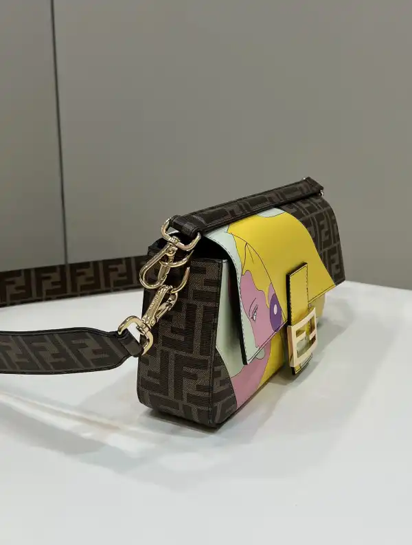 First bag ru FENDI BAGUETTE-27*6*14CM