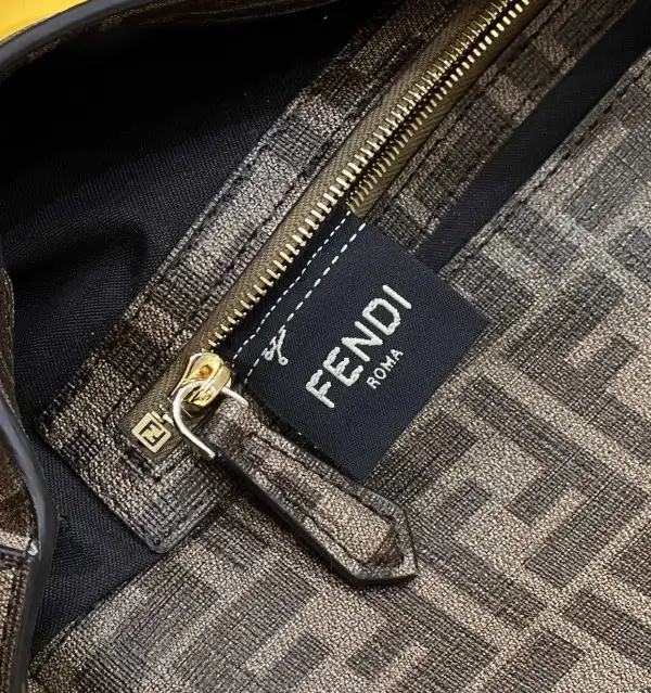 FENDI BAGUETTE-27*6*14CM