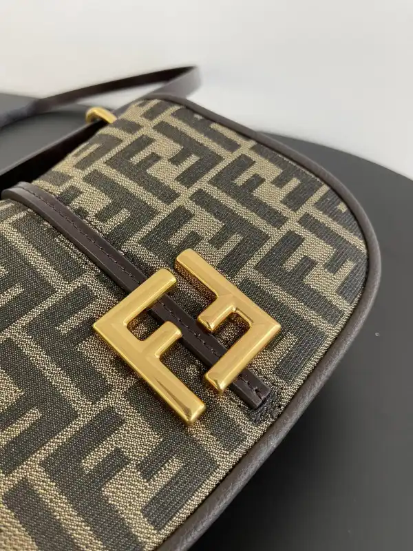 Affordable Fendi C'mon -21*6.5*15CM