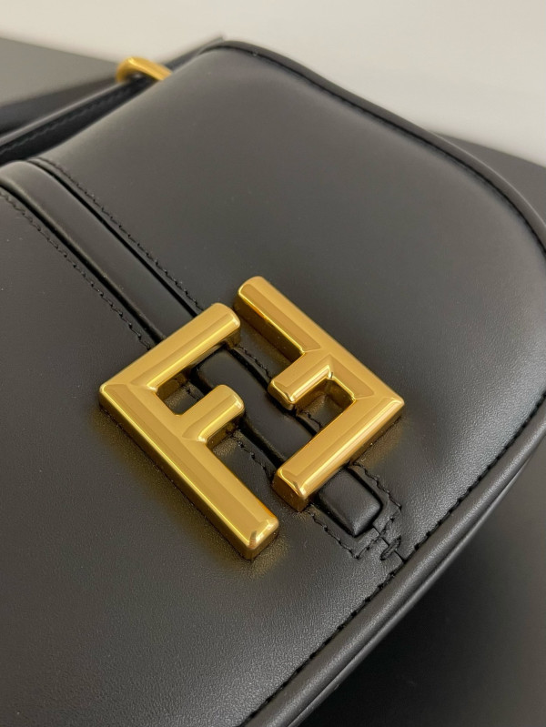 Fendi C'mon -21*6.5*15CM