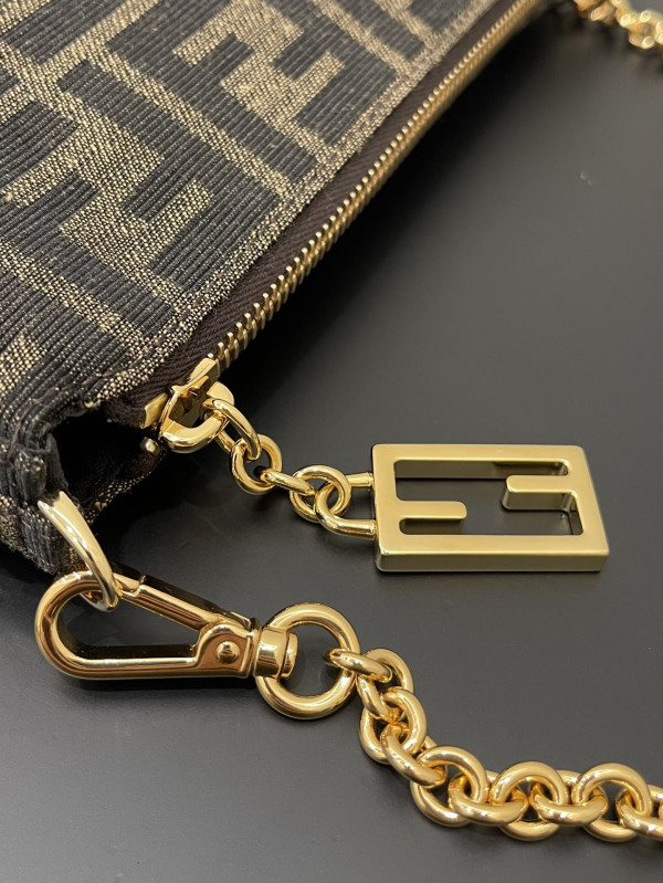 HOT SALE FENDI Baguette Pouch-20*3*13cm