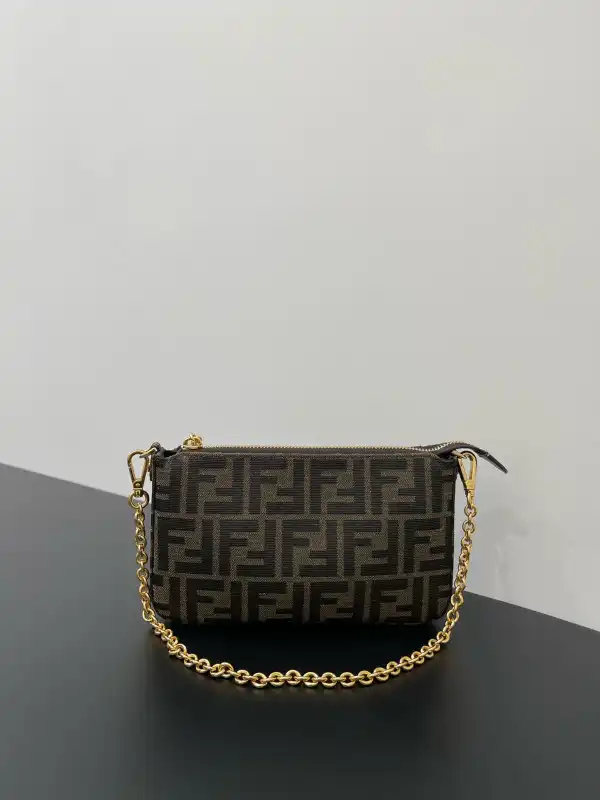 FENDI Baguette Pouch-20*3*13cm