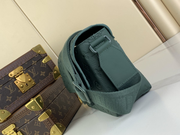 HOT SALE LOUIS VUITTON S-Cape Messenger-28*16*10cm