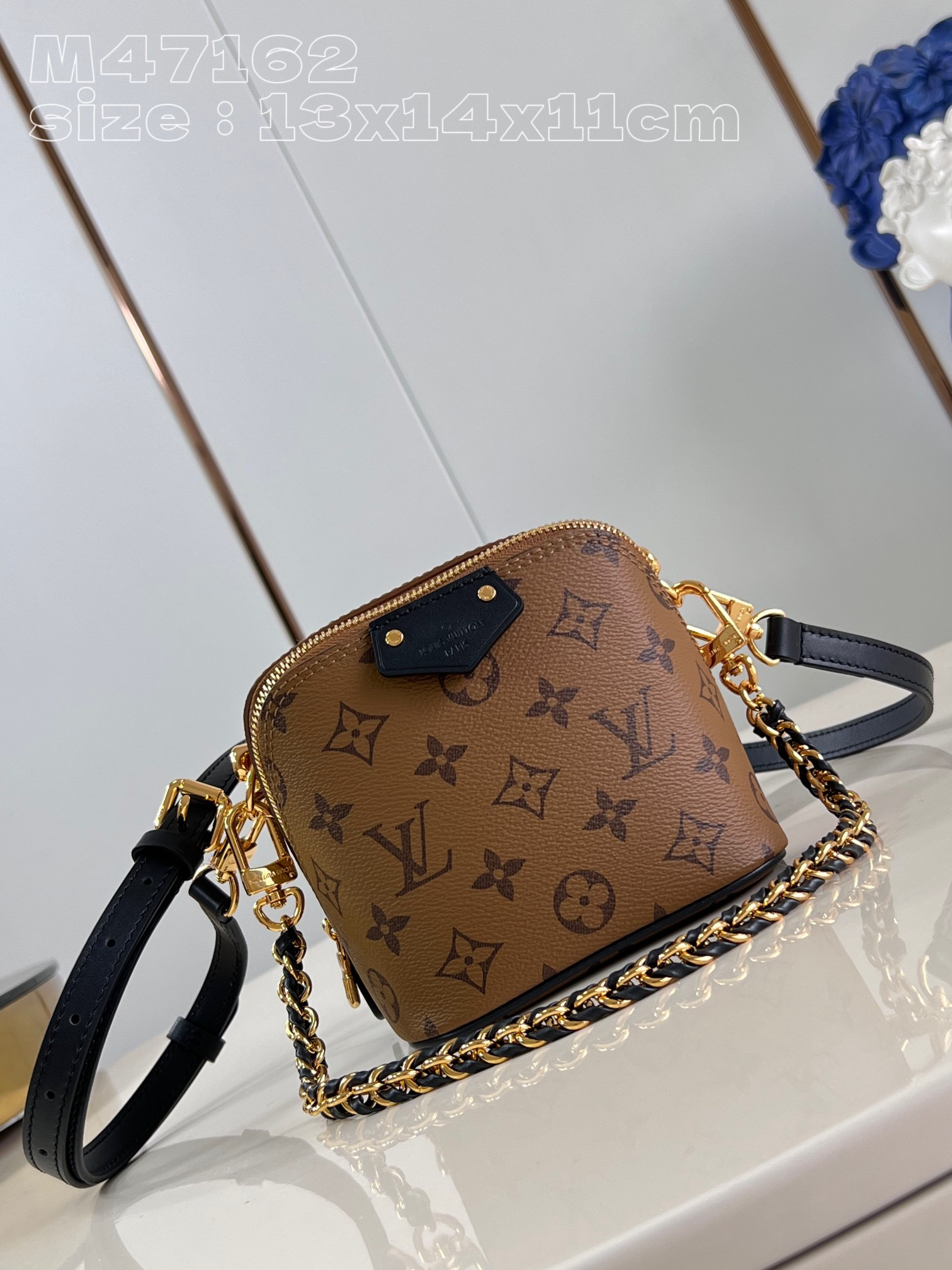 LOUIS VUITTON Just In Case-13*14*11.5CM