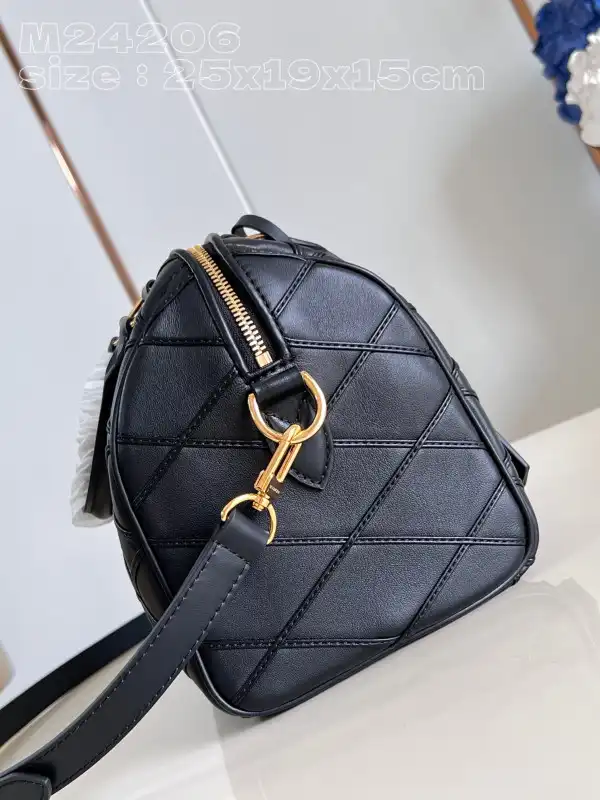 You get luxury for less. Shop now for the best deals on fake Louis bags. Louis Vuitton SPEEDY 25