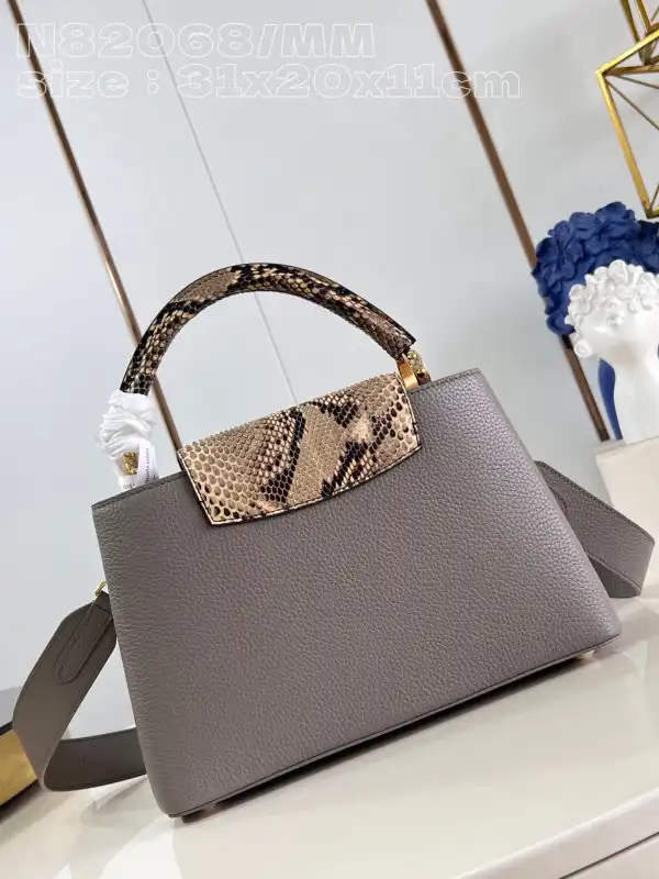 First bag ru LOUIS VUITTON CAPUCINES BB-31.5*20*11CM