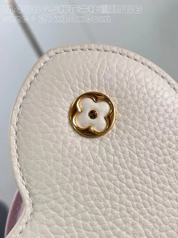 First bag ru LOUIS VUITTON CAPUCINES BB-27*18*9CM