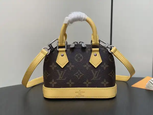 First bag ru LOUIS VUITTON Nano Alma-18*12*8cm