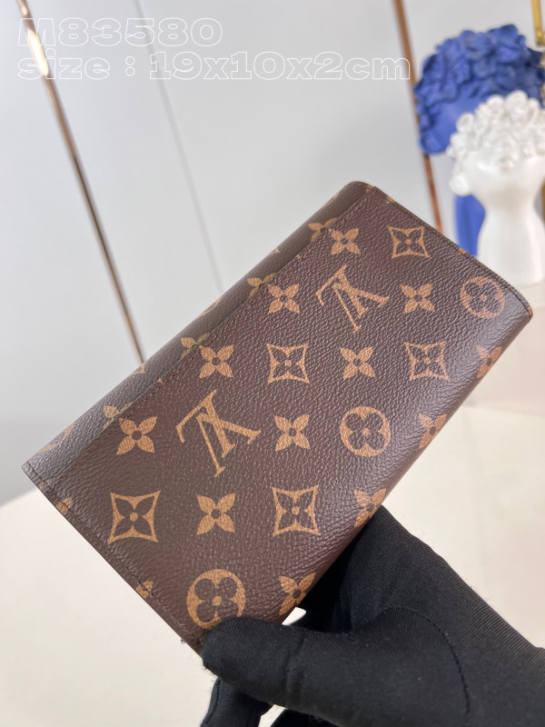 HOT SALE Louis Vuitton SARAH WALLET-19*10.5*2cm